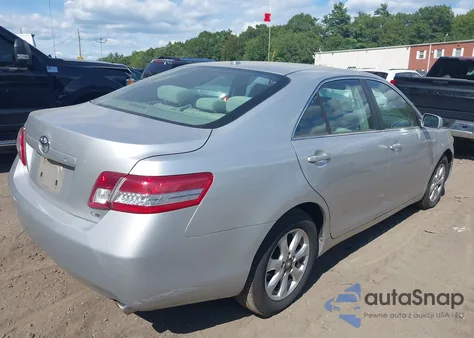 2011 Toyota Camry Le V6 z USA, uszkodzony, nr VIN 4T1BK3EKXBU626869